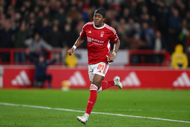 为夏窗预留 为夏窗预留